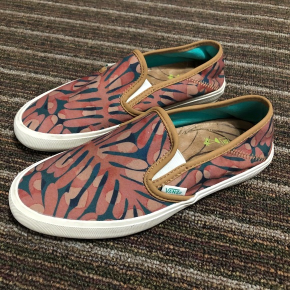 vans comina slip on